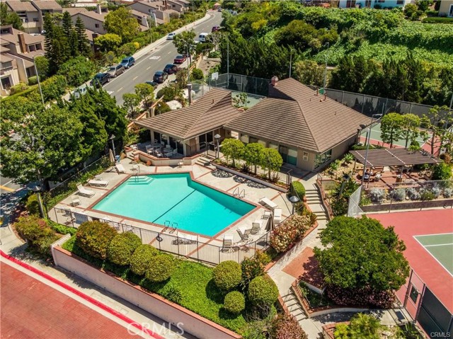 Detail Gallery Image 55 of 56 For 28012 Ridgeforest Ct, Rancho Palos Verdes,  CA 90275 - 4 Beds | 3 Baths