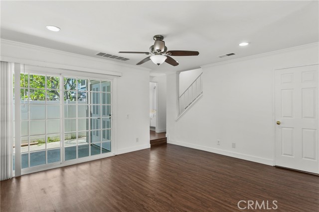 Detail Gallery Image 4 of 17 For 97 Abbeywood Ln, Aliso Viejo,  CA 92656 - 3 Beds | 1/1 Baths