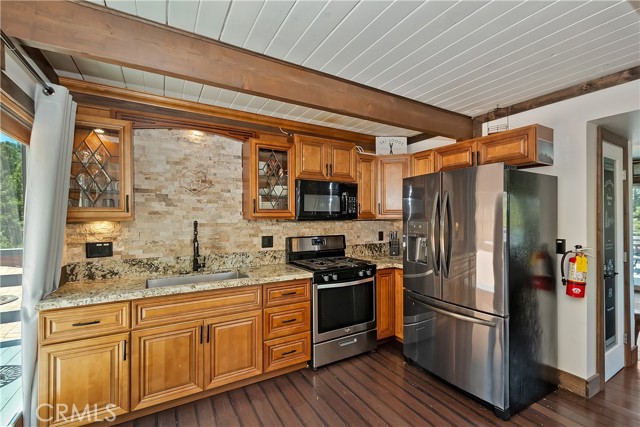 Detail Gallery Image 10 of 50 For 541 S Marlowe Dr, Big Bear City,  CA 92314 - 2 Beds | 1/1 Baths