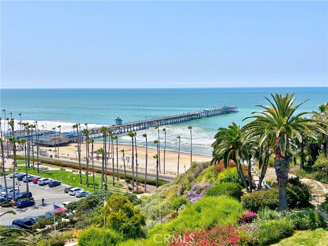 Detail Gallery Image 2 of 53 For 411 Avenida Granada 4f,  San Clemente,  CA 92672 - 3 Beds | 2 Baths