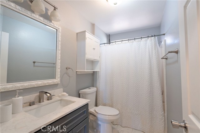 Detail Gallery Image 8 of 31 For 37551 E 29th St, Palmdale,  CA 93550 - 3 Beds | 2 Baths