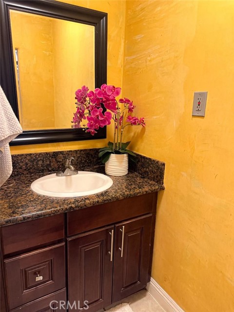14748 Randall Avenue, Fontana CA: https://media.crmls.org/medias/992bdfee-ff9c-447a-916e-a3cc56959f41.jpg