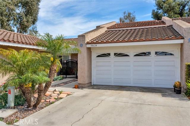 18624 Vallarta Dr, Huntington Beach, CA 92646