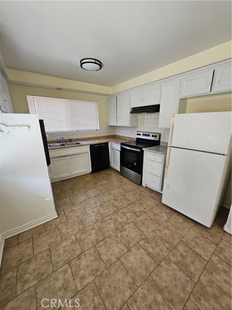 15312 S Normandie Avenue, Gardena CA: https://media.crmls.org/medias/992cd71b-1ef7-4604-802a-048fdb7839db.jpg