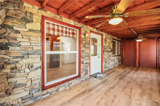 2 Bed Home for Sale in Newhall, California