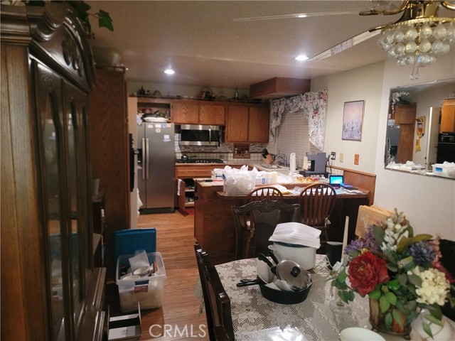 Detail Gallery Image 12 of 43 For 21000 79th, California City,  CA 93505 - 3 Beds | 2 Baths