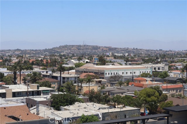 100 Atlantic Avenue, Long Beach CA: https://media.crmls.org/medias/992e14eb-85b4-4768-ab2e-4b72fc0e4d30.jpg