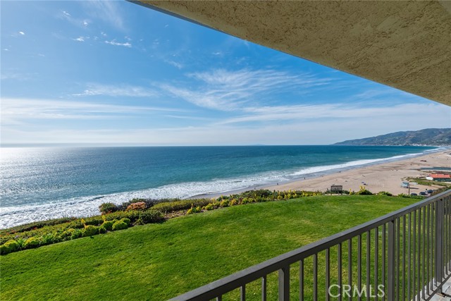Drew Fenton | 29712 Zuma Bay Way Malibu CA | MLS: 7495918 Drew Fenton | 29712 Zuma Bay Way Malibu CA | MLS: 7495918