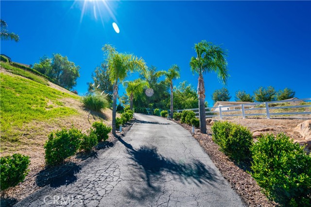 Detail Gallery Image 30 of 75 For 37550 Avenida La Cresta, Murrieta,  CA 92562 - 4 Beds | 2/1 Baths