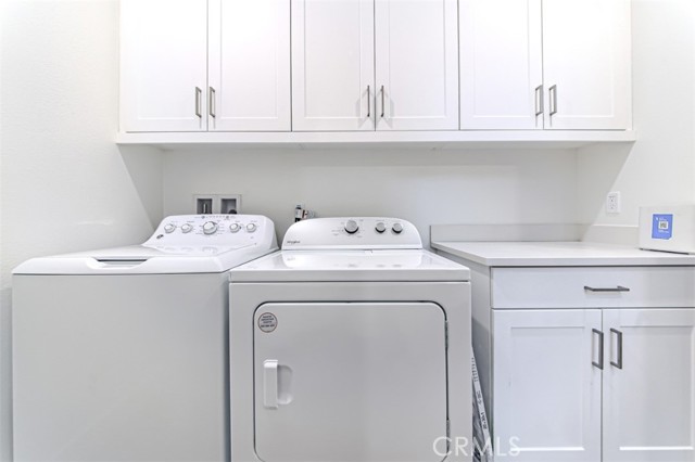 Detail Gallery Image 15 of 56 For 27503 Golden Currant, Valencia,  CA 91381 - 5 Beds | 4/1 Baths