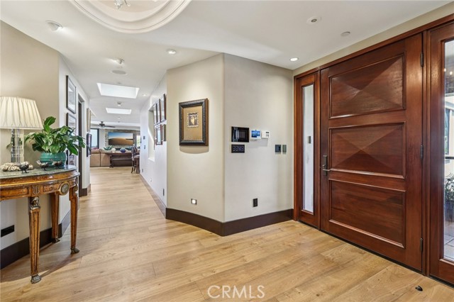 357 Coast S Boulevard, La Jolla CA: https://media.crmls.org/medias/992fdca6-4995-44e5-ab33-275ade15509f.jpg