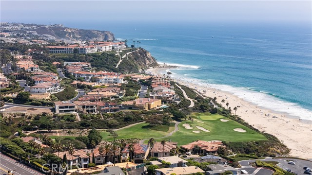Detail Gallery Image 2 of 34 For 23279 Atlantis Way, Dana Point,  CA 92629 - 2 Beds | 2/1 Baths