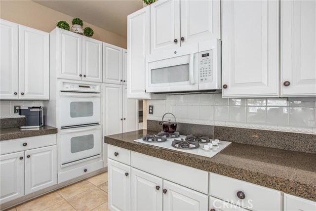 2012 Melbourne Circle, Banning CA: https://media.crmls.org/medias/992fe5c3-c6c8-4df4-8221-4b14e4bc702b.jpg