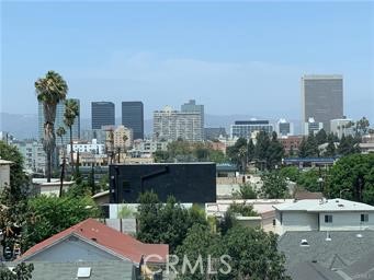 Detail Gallery Image 9 of 21 For 1143 Irolo, Los Angeles,  CA 90006 - 3 Beds | 2 Baths