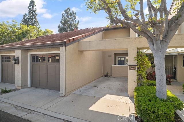164 Stanford Court, Irvine CA: https://media.crmls.org/medias/993186ee-6bf1-40e8-ae98-30bd040ed460.jpg