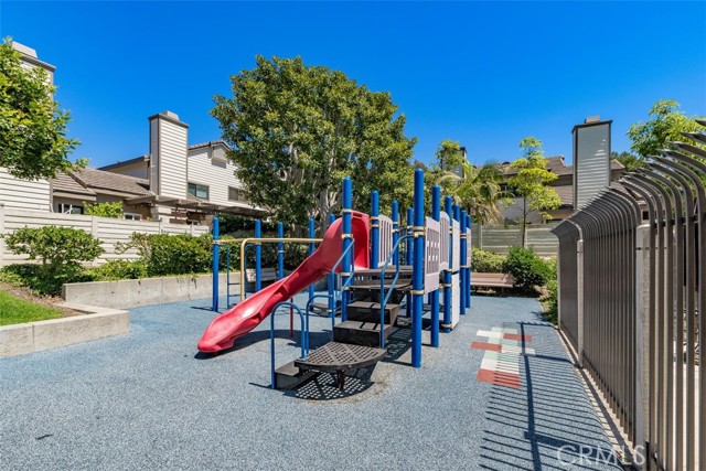 Detail Gallery Image 24 of 31 For 24641 Stratton Ln, Laguna Niguel,  CA 92677 - 3 Beds | 2/1 Baths