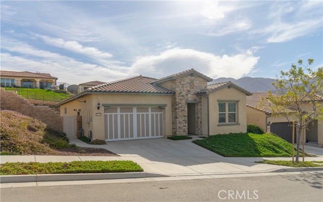 Detail Gallery Image 5 of 65 For 11121 Fourleaf Ct, Corona,  CA 92883 - 2 Beds | 2 Baths