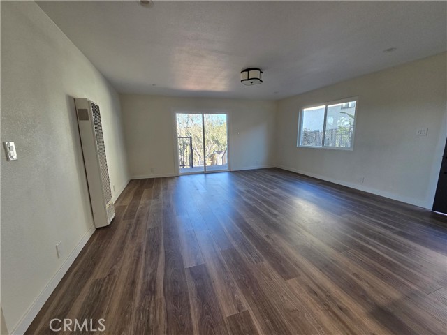 Detail Gallery Image 8 of 33 For 3940 Manzanita, San Diego,  CA 92105 - – Beds | – Baths