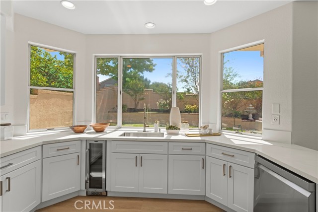 74 Monserrat Place, Lake Forest CA: https://media.crmls.org/medias/99334395-73b4-4c41-93fb-26bb5daf6715.jpg