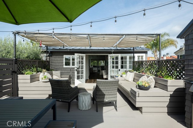604 Begonia Avenue, Corona del Mar CA: https://media.crmls.org/medias/99339322-fac9-4eda-885f-dae30632018d.jpg