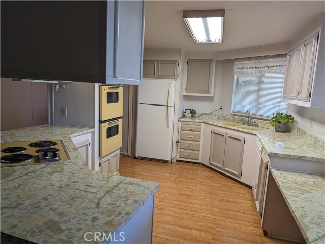 Detail Gallery Image 10 of 22 For 2240 Golden Oak Ln #76, Merced,  CA 95341 - 2 Beds | 2 Baths