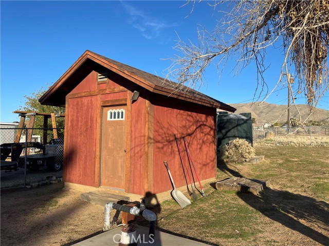 Detail Gallery Image 29 of 58 For 19574 Happy Valley, Apple Valley,  CA 92308 - 4 Beds | 3/1 Baths