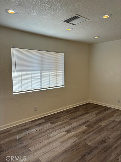 6688 Yucca Avenue, 29 Palms CA: https://media.crmls.org/medias/993483f1-4be0-4490-b3e9-2862540cf604.jpg