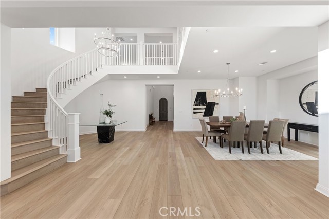 Detail Gallery Image 9 of 75 For 1592 Sunset View, Lake Forest,  CA 92679 - 5 Beds | 4/1 Baths