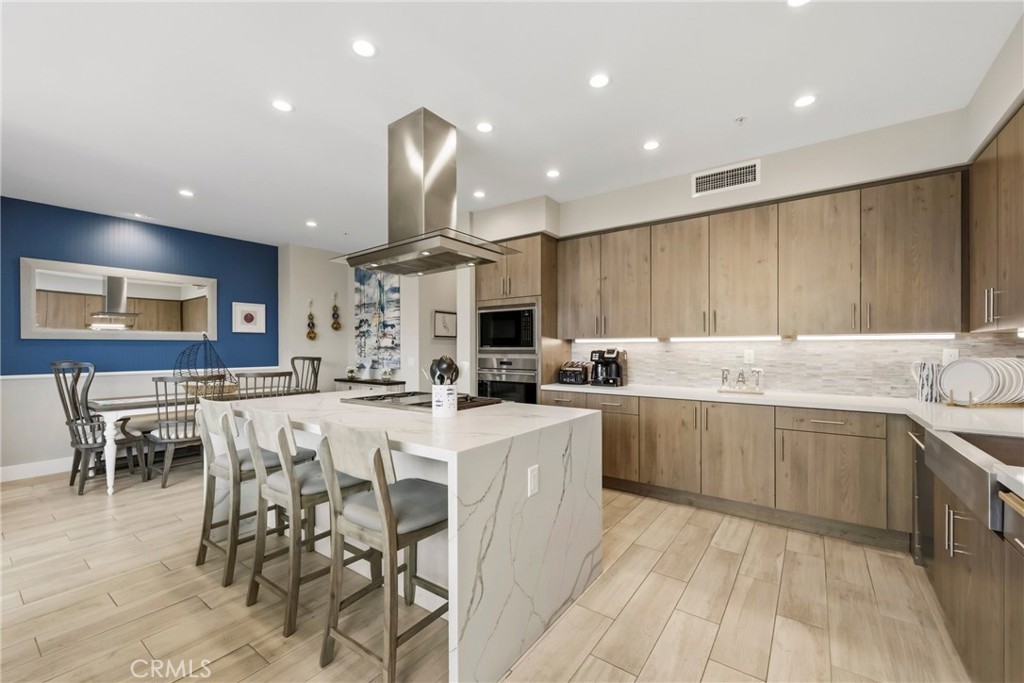 3025 Byron Street - photo 6