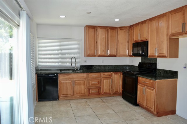 Detail Gallery Image 11 of 43 For 3727 W Avenue K11, Lancaster,  CA 93536 - 3 Beds | 1 Baths
