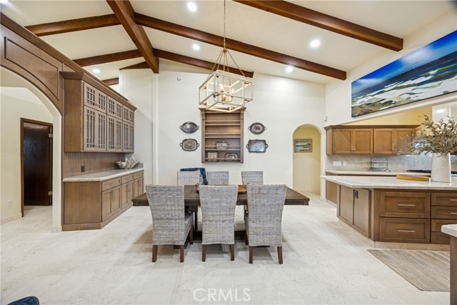 Detail Gallery Image 8 of 35 For 118 Hermosa Dr, Pismo Beach,  CA 93449 - 4 Beds | 3/1 Baths