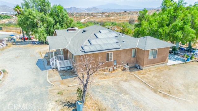 Detail Gallery Image 2 of 75 For 21981 Palm Ln, Perris,  CA 92570 - 8 Beds | 5 Baths