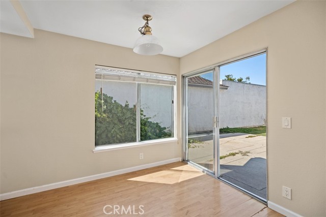 Detail Gallery Image 17 of 41 For 5 Bright Hollow, Irvine,  CA 92618 - 2 Beds | 2 Baths