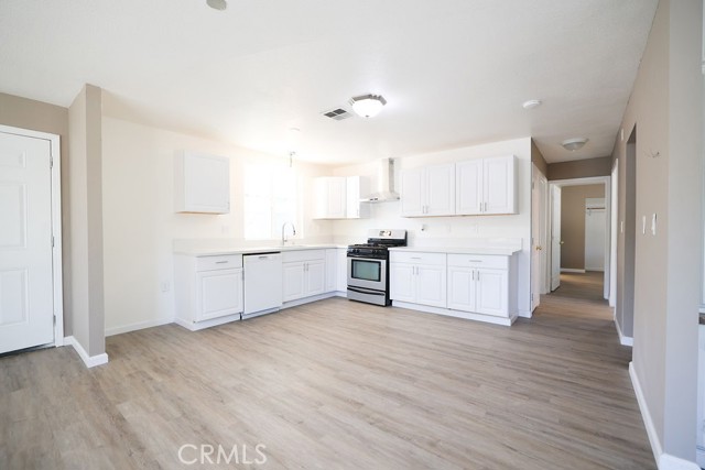 Detail Gallery Image 10 of 26 For 315 North Palomar Avenue, San Jacinto,  CA 92582 - 2 Beds | 2 Baths