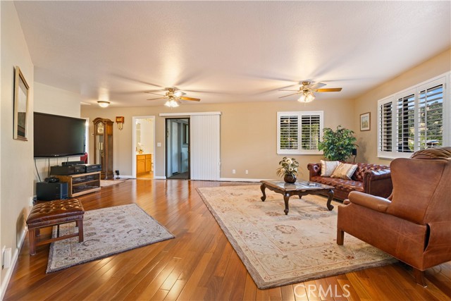 Detail Gallery Image 18 of 59 For 565 Bass Ln, Clearlake Oaks,  CA 95423 - 3 Beds | 2 Baths