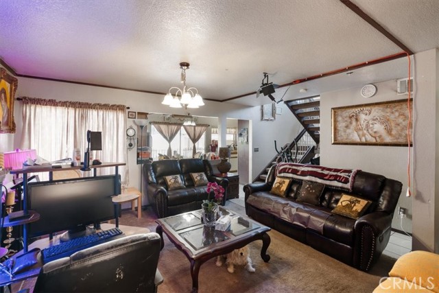 Detail Gallery Image 5 of 28 For 11921 Wild Flax Ln, Moreno Valley,  CA 92557 - 3 Beds | 2/1 Baths