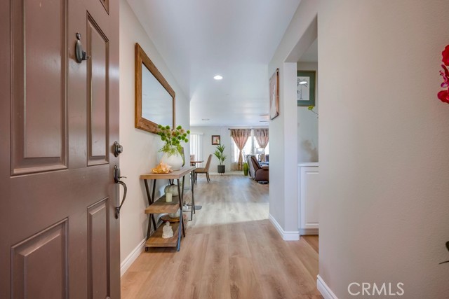 Detail Gallery Image 2 of 27 For 341 Pomegranate St, San Jacinto,  CA 92582 - 5 Beds | 3 Baths