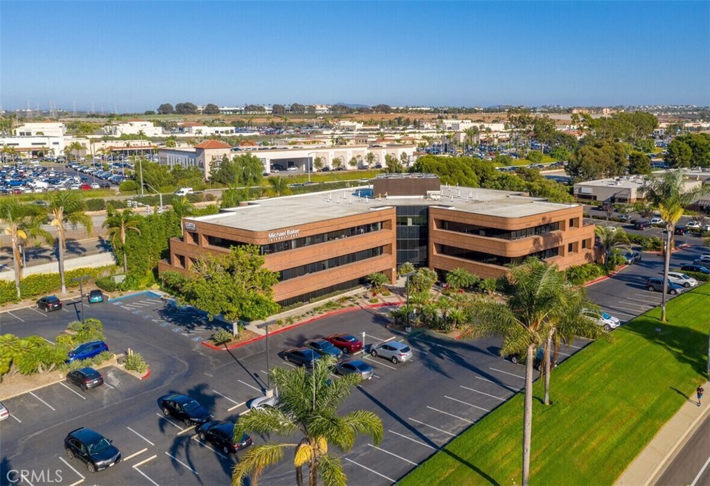 5050 Avenida Encinas - photo 7