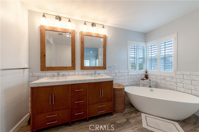 Detail Gallery Image 22 of 38 For 1800 S Pacific Coast Highway #94,  Redondo Beach,  CA 90277 - 3 Beds | 3 Baths