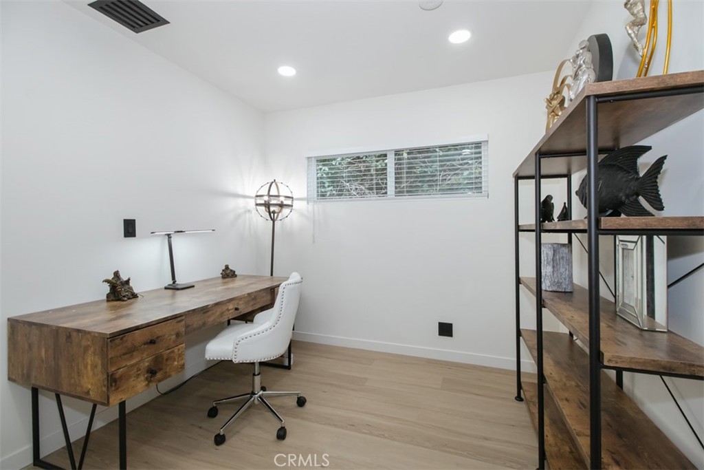 MLS #SR25263250 image #18