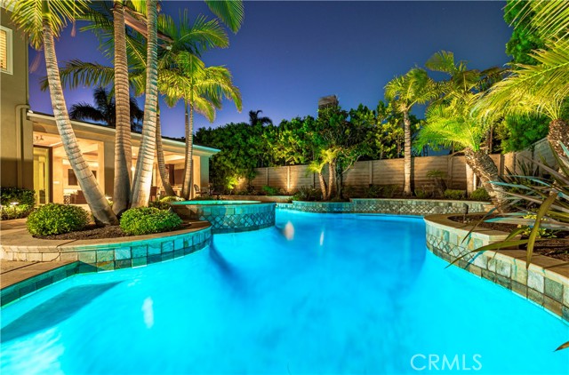 6561 Horseshoe Lane, Huntington Beach CA: https://media.crmls.org/medias/993b25c1-60da-4ffa-9a72-16dc31e268df.jpg