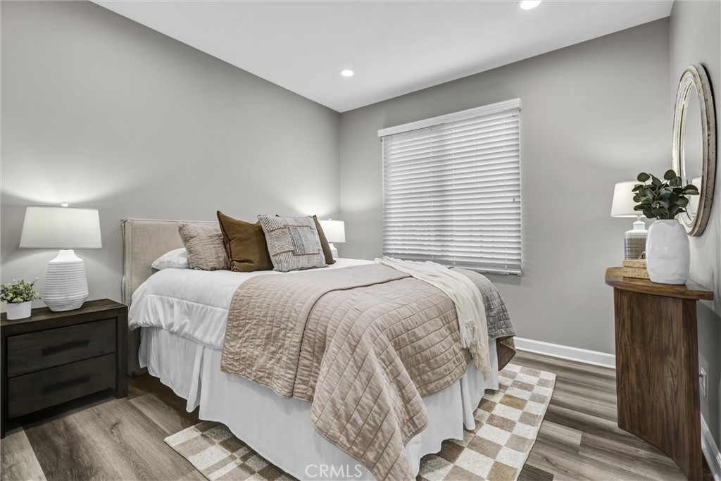 MLS #OC25257840 image #24