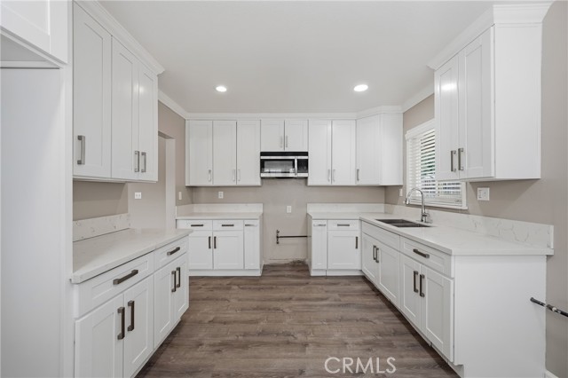 Detail Gallery Image 9 of 39 For 2449 Rancho, Riverside,  CA 92507 - 4 Beds | 3 Baths