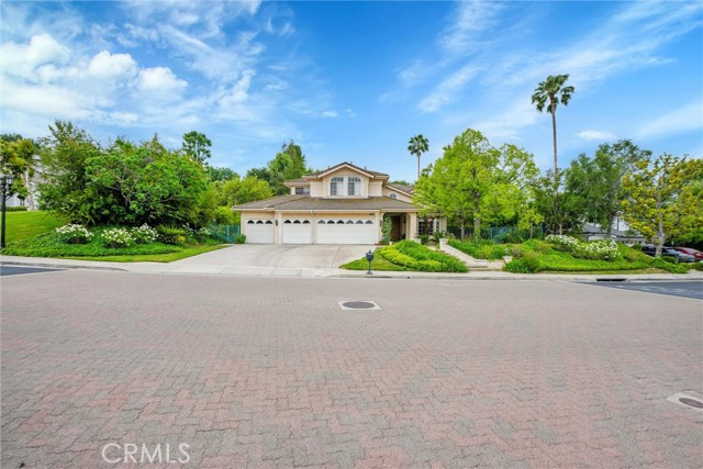 18500 Saint Moritz Drive, Tarzana (los Angeles), California 91356, 4 Bedrooms Bedrooms, ,3 BathroomsBathrooms,Residential,For Sale,18500 Saint Moritz Drive,CRSR24160134
