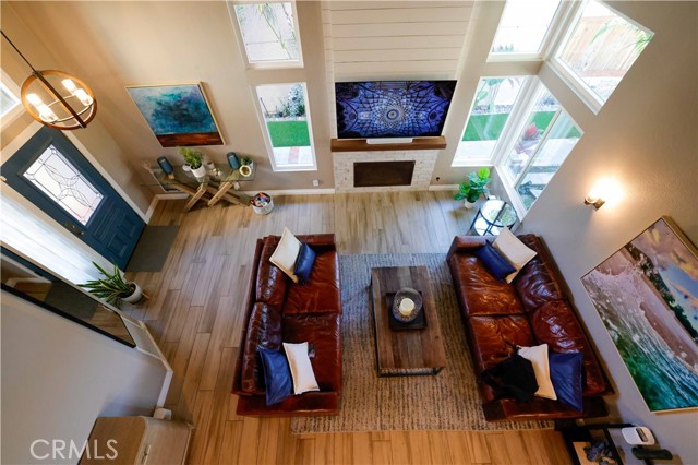 Front Image Thumbnail for CRLG26056978