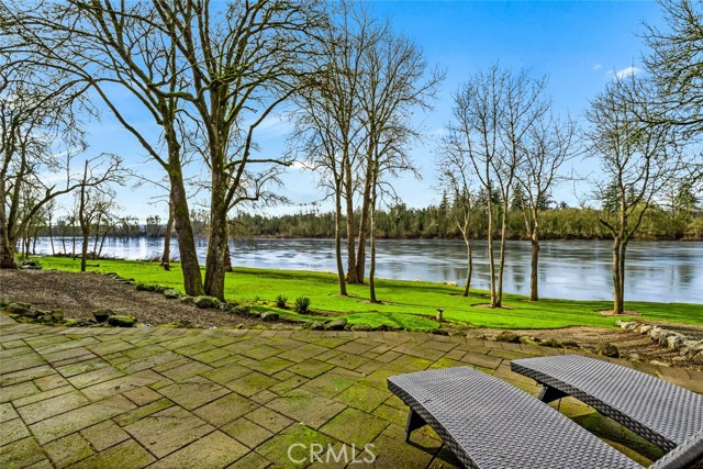 Detail Gallery Image 30 of 65 For 3925 Rivercrest Dr, –,  OR 97303 - 3 Beds | 3 Baths