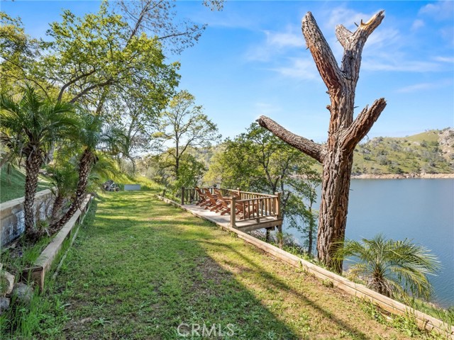 Detail Gallery Image 9 of 75 For 27459 Sky Harbour, Friant,  CA 93626 - 5 Beds | 2/1 Baths