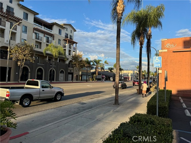 240 W Main Street, Alhambra, California 91801, ,Commercial Lease,For Rent,240 W Main Street,CRAR24235232