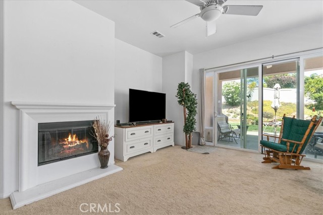 Detail Gallery Image 10 of 33 For 1664 Landmark Way, Hemet,  CA 92223 - 2 Beds | 2 Baths