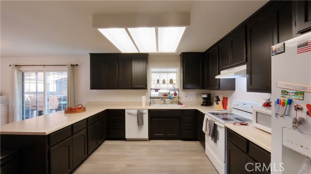 Detail Gallery Image 7 of 38 For 1222 Sixth, Lakeport,  CA 95453 - 3 Beds | 2 Baths